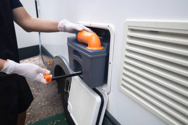 Portable Toilet Options We Offer in Oak Ridge, NJ